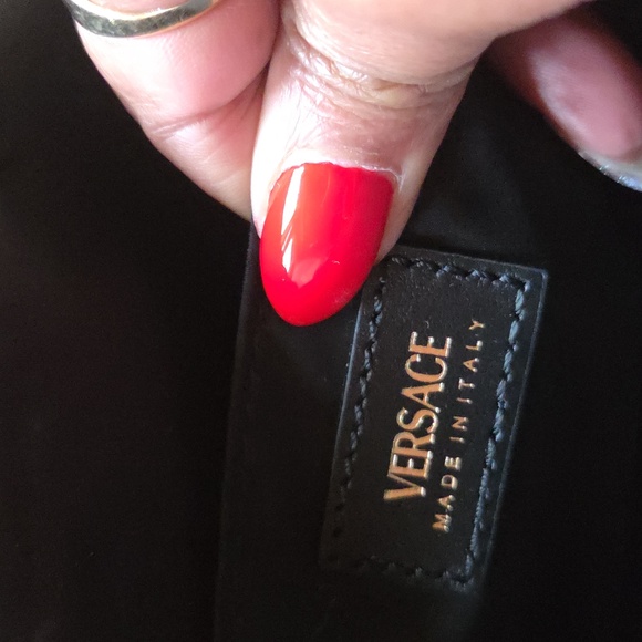 Versace La Medusa Black Crossbody Bag with Gold Chain - Picture 6 of 7